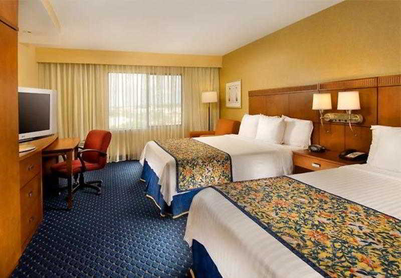 Courtyard By Marriott San Antonio Seaworld/Lackland エクステリア 写真